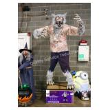 7ft animated blood howler werewolf (lobby)