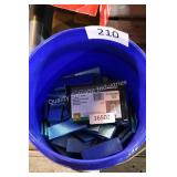 bucket of st. crown staples 1 1/2ï¿½x7/16ï¿½ x 16ga