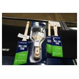 6 paint brushes (display)