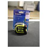 kobalt self lock tape measure 16ï¿½ (display)