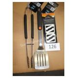 grill spatula/tongs/table cloth clamps