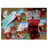 8ct asst pet toys/clothing/collar