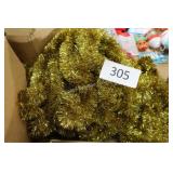 8ct gold garland (15ft per)