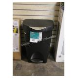 moxie 13g trash can