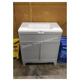 30ï¿½ gray vanity w top