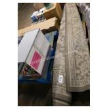 lg area rug sz unknown