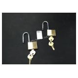 2 mastewrlcok locks w/ keys (display)