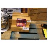 4-12pk highlight palettes