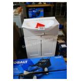 24ï¿½ vanity w top - front plate broke