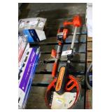 2 crescent measure wheels