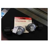 2/ 3/8ï¿½ npt propane regulators (display)