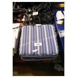 2 outdoor cushions