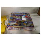 13pc toy box toys (display)