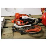 2 crescent measure wheels