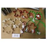 15ct asst Christmas cookie cutters small&large
