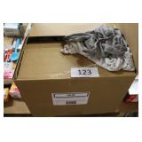 est 25lb recycled grey cloths/clean up/painters