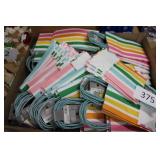 28-4ct paper gift bags