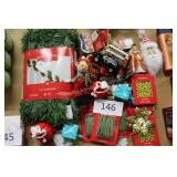 asst Christmas garland/ornaments/hooks