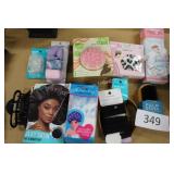 asst hair acc/scalp massager/shower cap/hair