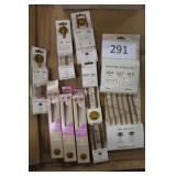 8ct asst size lions brand crochet hooks