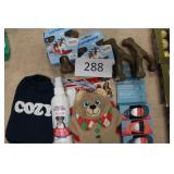 asst dog bacon flavored bones/training