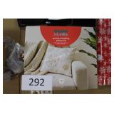 DIY punch needling pillow kit