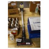 dyson v6 cordless vac - works no charger