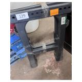 paur of workhorse stands