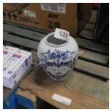 carolina vase (cracked)