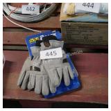 2pk sz lg winter gloves