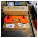 2-2pc suction cup lifter