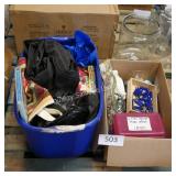 2 ctns asst store merch