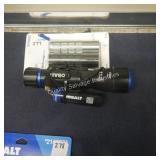 3 flashlights (display)