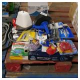 lot of bathroom hardware