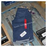 2 sz 8 amanda capris