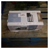 quoizel outdoor light