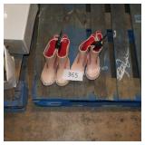 2 sz 5/6 rain boots