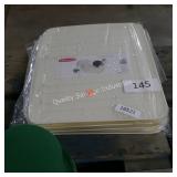 4 rubbermaid drain boards