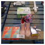 kids toys and rain boots sz 5/6
