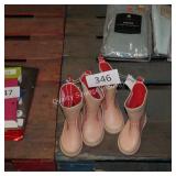 2 sz 5/6 kids rain boots