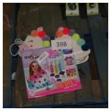 2 unicorn purses and tye dye kit