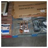 ladies alfani shoes size unknown