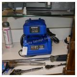kobalt 24 and 40 volt charger (display)
