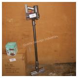 dyson cordless vac - works - no charger