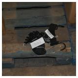 set of straps w/ hooks