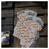 4/4pk 6-9mp onesies