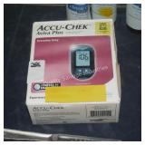 accucheck aviva plus (display)