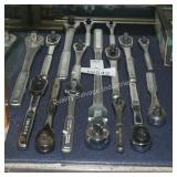 16pc craftsman socket ratchets (display)
