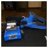 kobalt 24v pruning saw w/ batt/chg (display)