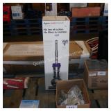 dyson cinetic animal corded vac-display-cut cord